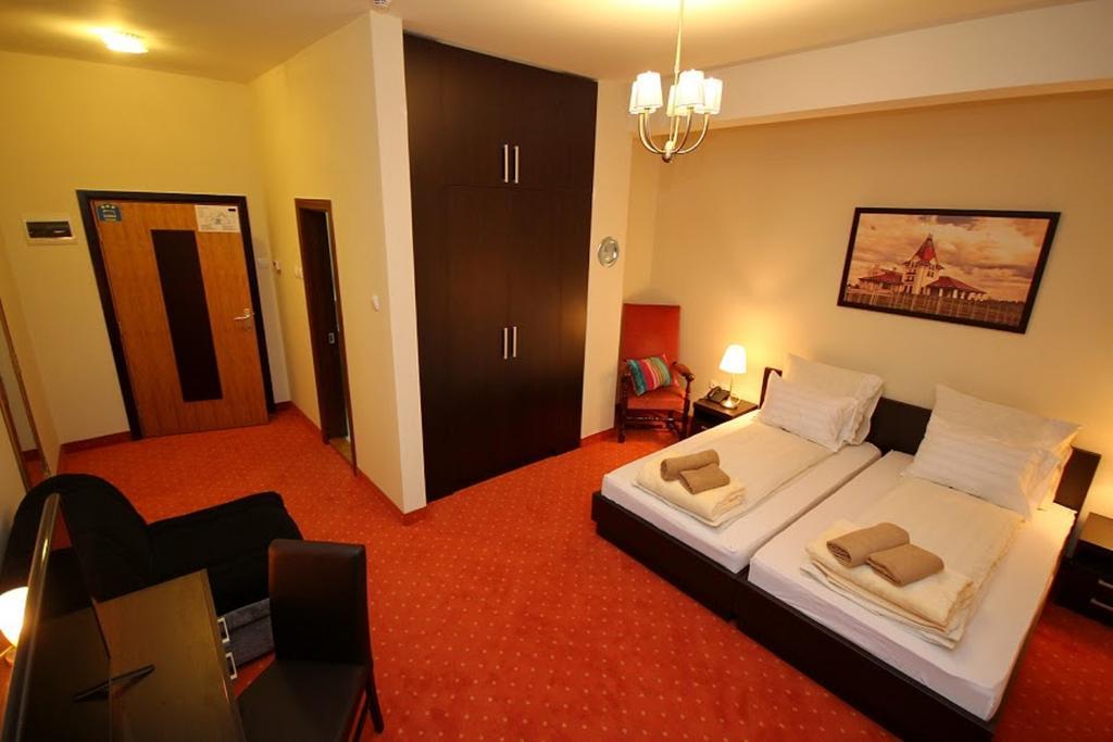 Hotel Vila Palić Exterior foto